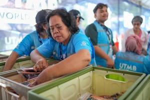 BIB: 
                            <button type="button" onclick="openModal(28628275)" class="btn btn-primary btn-sm float-right btn-popup" data-toggle="modal" data-target=".modal-high-quality">
                        <i class="fas fa-shopping-cart"></i> Add to Cart
                    </button>
                                            <button type="button" onclick="isThisMe(28628275, true)" class="btn btn-success btn-sm float-right btn-popup btn-isme hidden" data-toggle="tooltip" data-placement="bottom" title="นี่คือรูปของคุณใช่ไหม คลิกที่นี่เพื่อเอาเข้าอัลบั้ม">
                        <i class="fas fa-plus"></i> Add to album
                    </button>
                    <button type="button" onclick="isThisMe(28628275, false)" class="btn btn-warning btn-sm float-right btn-popup btn-isnotme hidden">
                        <i class="fas fa-ban"></i> Remove from album
                    </button>